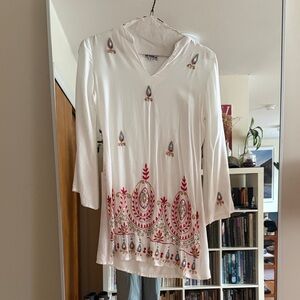 Embroidered White Boho Tunic Top - Brand: